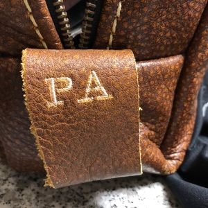 Meet your Posher, Pat